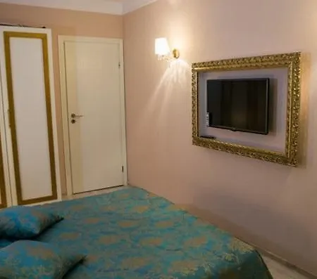 In Harmony 4 - Monte Carlo شقة