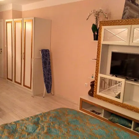 In Harmony 4 - Monte Carlo * ساني بيتش
